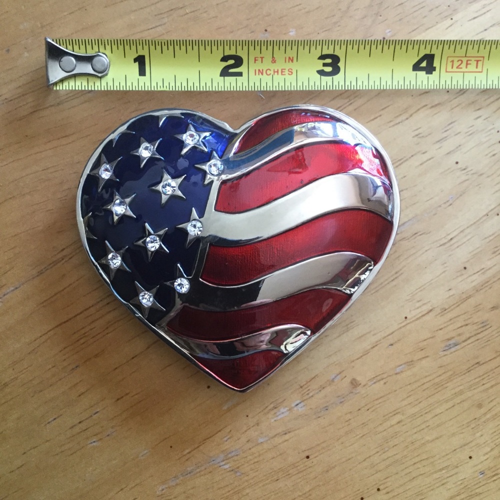 Lenox Heart of America Paperweight Patriotic w/box
